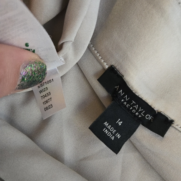 Ann Taylor Champagne Shiny & Matte Satin Flared Midi Skirt Evening Party - Picture 6 of 11